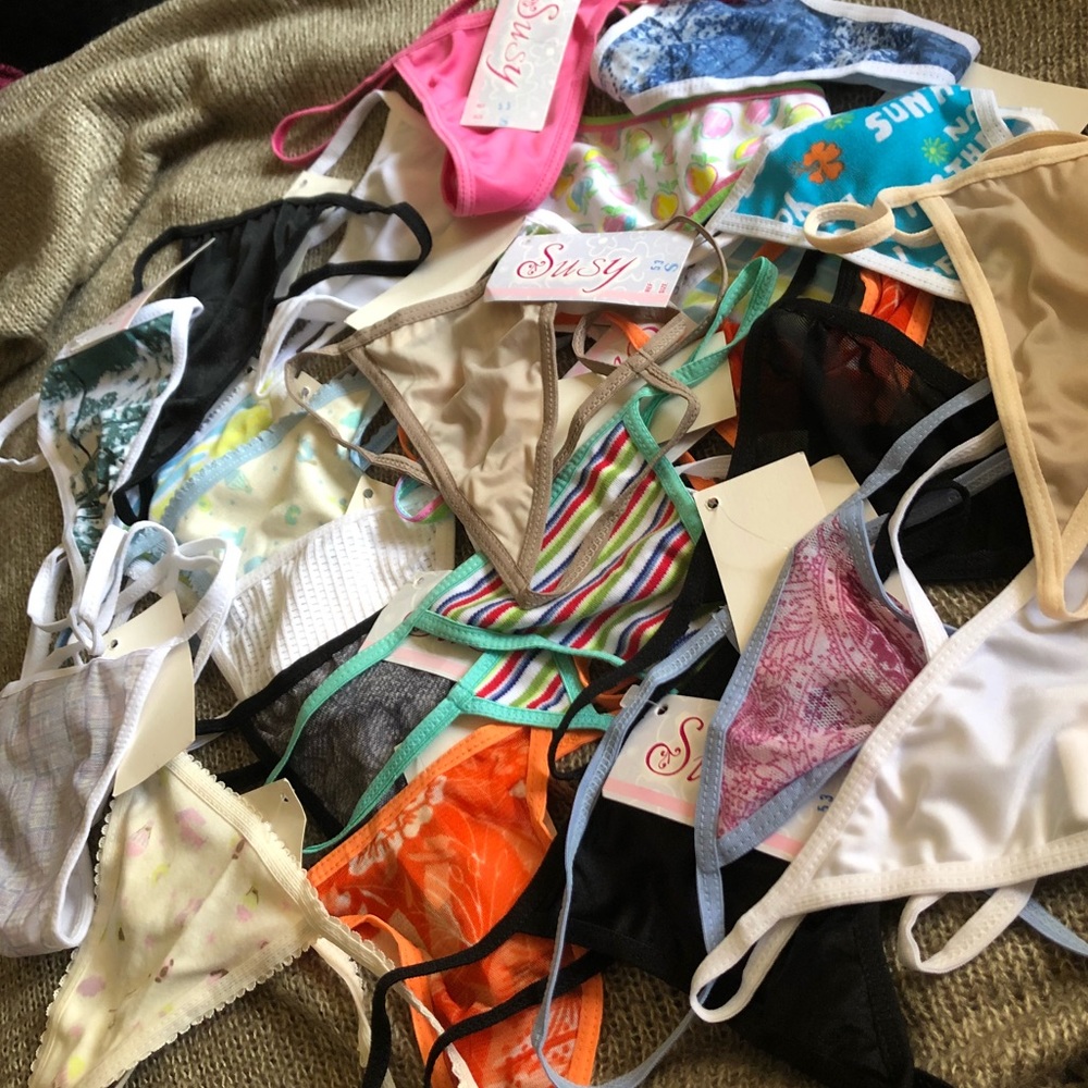 Bundle of 16 g-strings